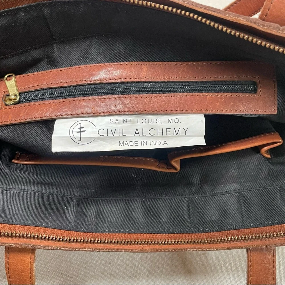 Civil Alchemy St. Louis Classic Leather Tote Bag​